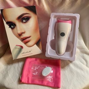 NEW: Lip Plumper $20 (Pink Bag)